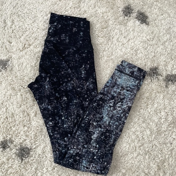 Lululemon Leggings - Picture 3 of 4